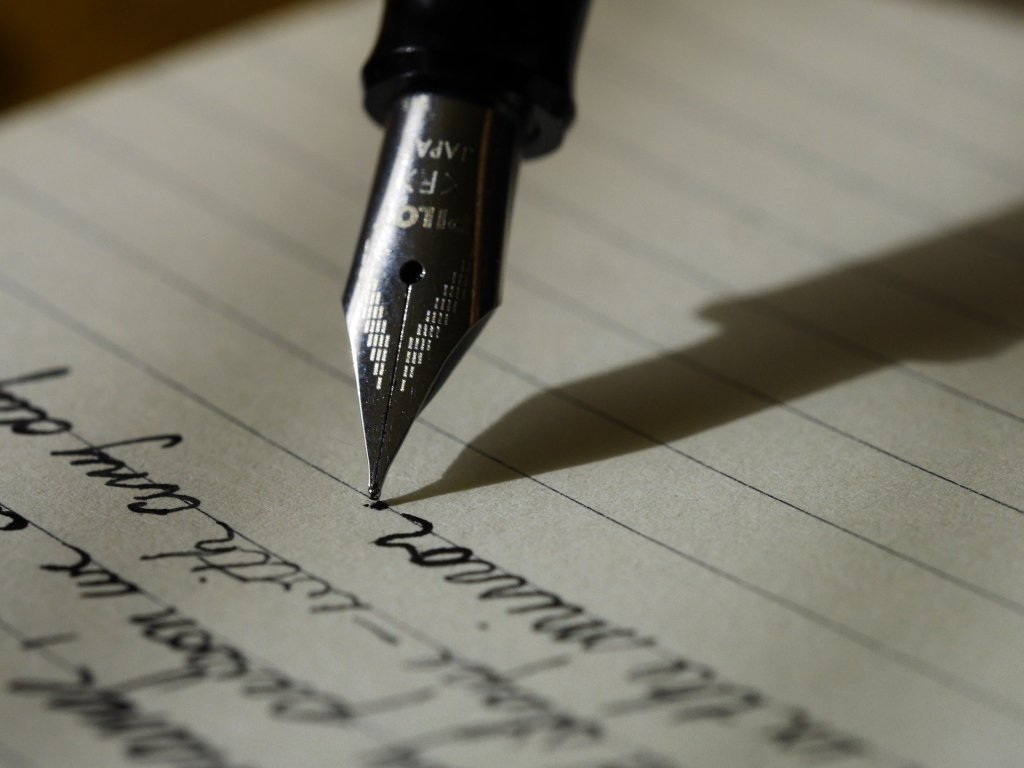Poem: To Pen Something Worthy On the Page –&nbsp;08/04/20