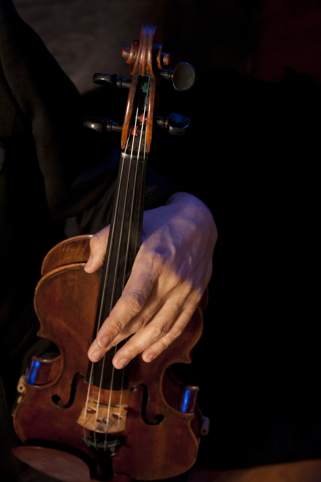 Poem: Returning to the Strings – Spoken Word and Text –&nbsp;12/06/20