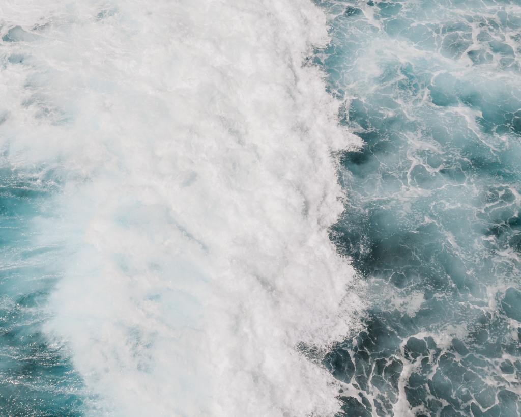 Poem: Vivid Waves –&nbsp;01/07/21